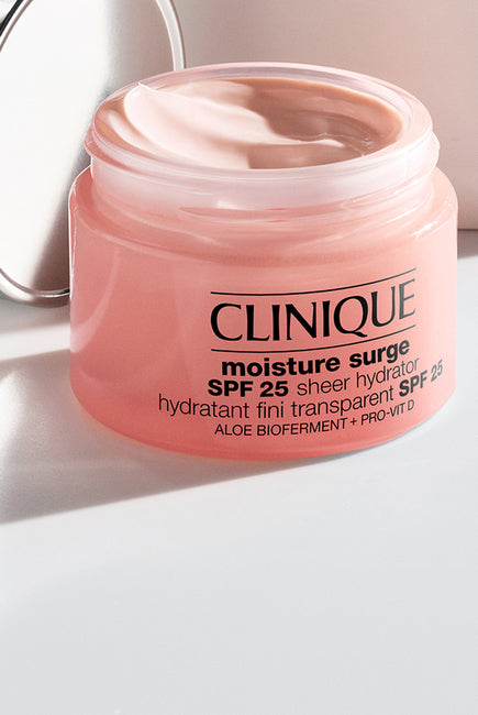 Clinique Moisture SPF 25 Surge Hydrator Cream - 50ml